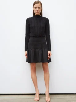 jupe courte en maille smockée