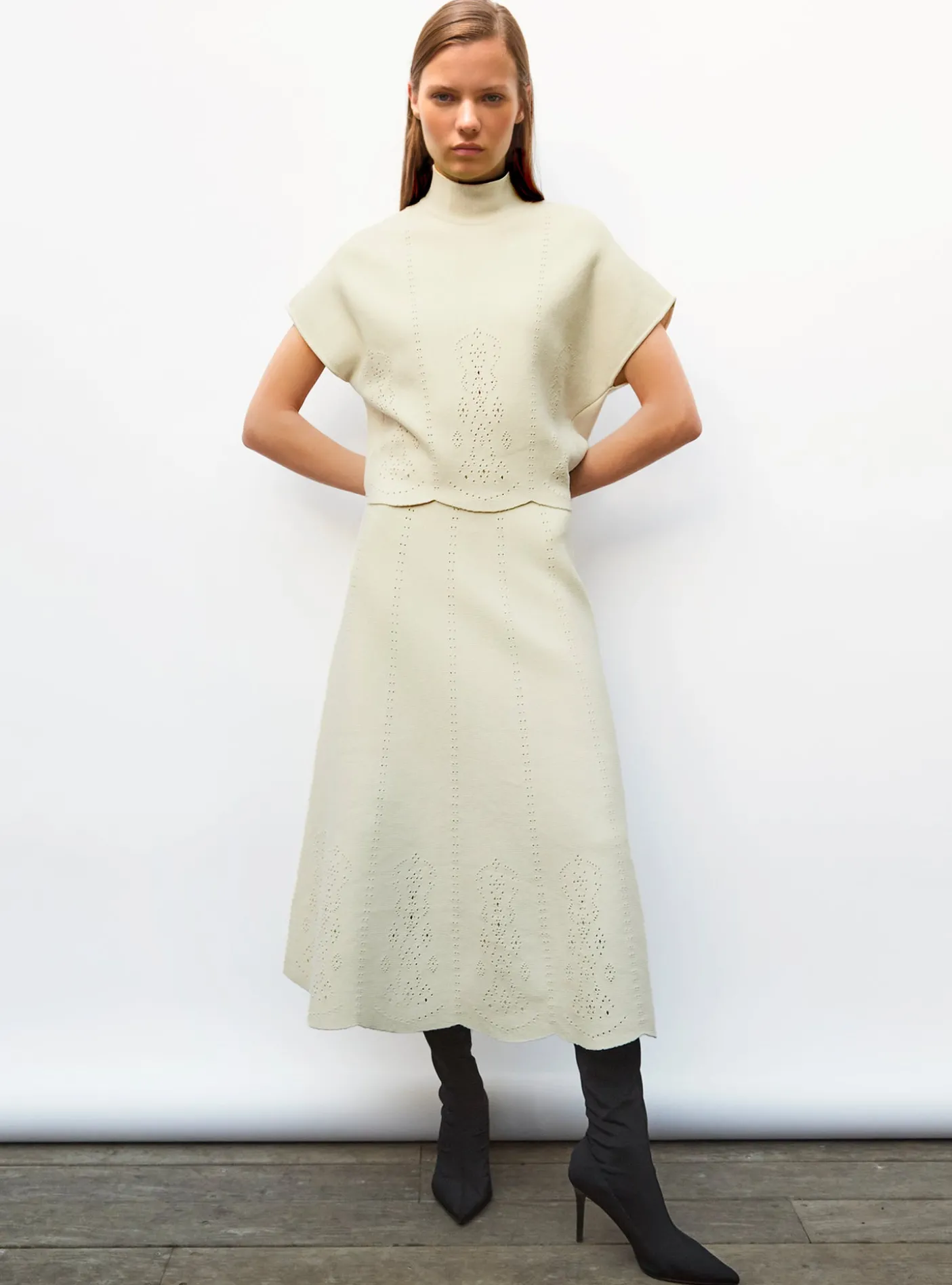 jupe longue maille broderie anglaise