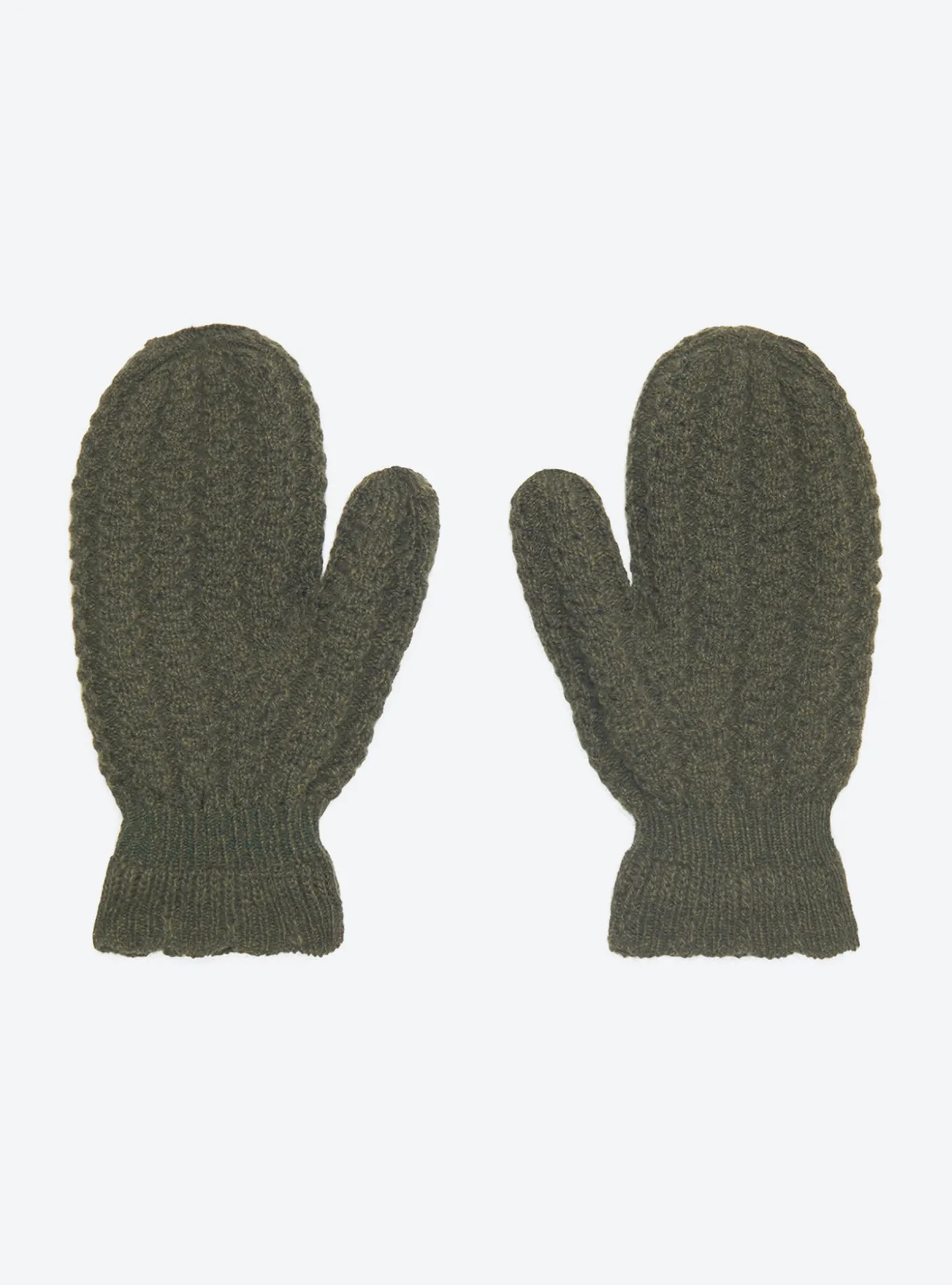 moufles en maille torsadée