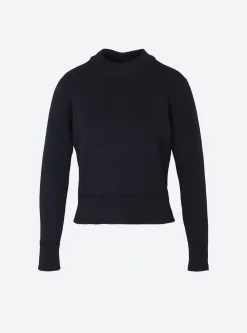 pull droit détails tressés