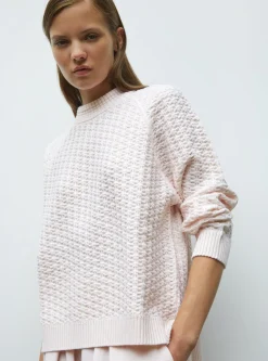 pull loose maille entrelacée