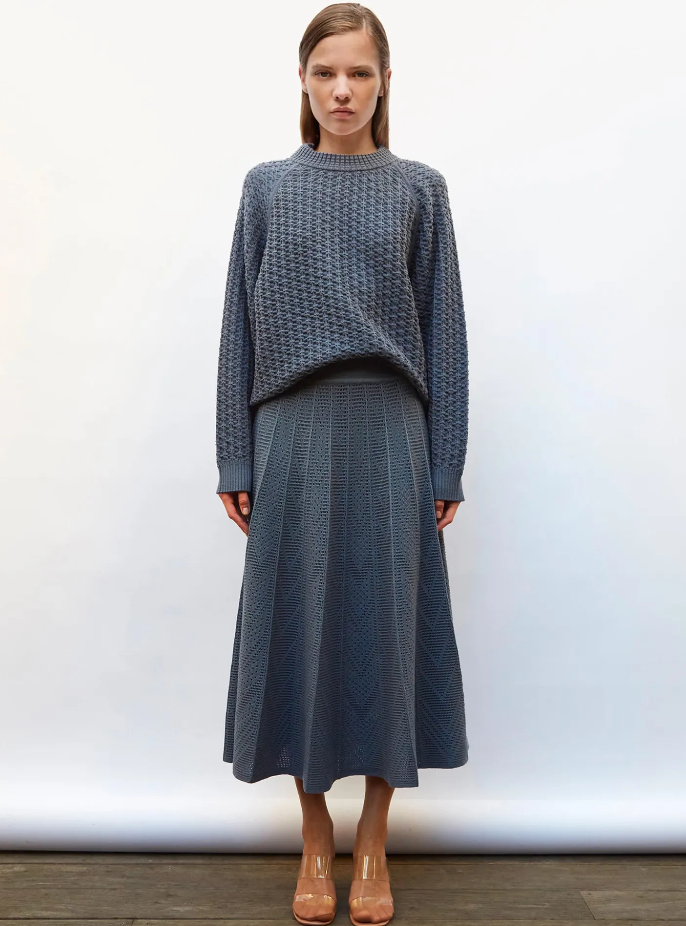 pull loose maille entrelacée