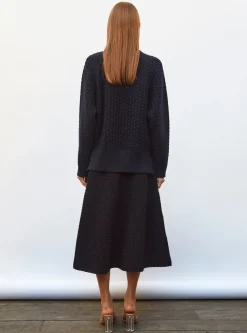 pull loose maille entrelacée