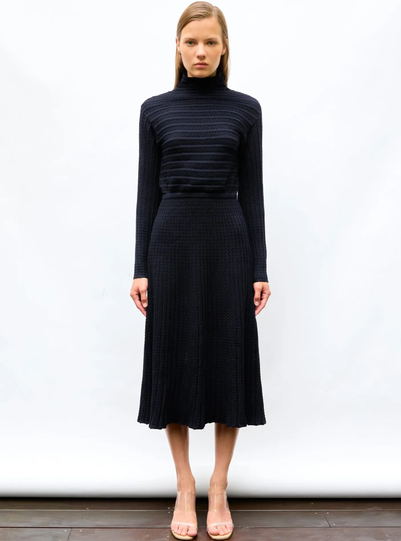 robe longue maille plissée