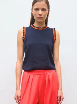 top maille à mini volants